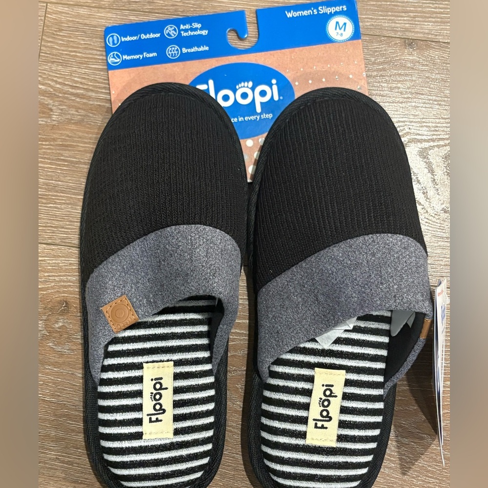 Floopi Women's Black and Gray Slippers